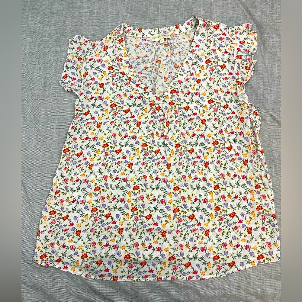 Cynthia Rowley Flower top